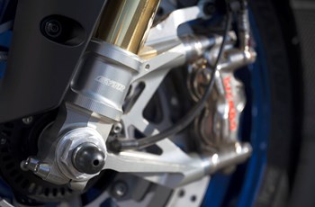 Yamaha R1 GYTR 2026 - Bild 5