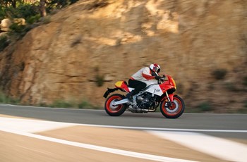 Yamaha XSR900 GP 2026 - Immagine 20