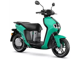 Yamaha NEO's Dual Battery Yamaha NEO's Dual Battery