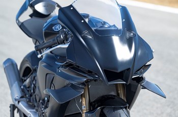 Yamaha R1 RACE 2026 - Bild 6
