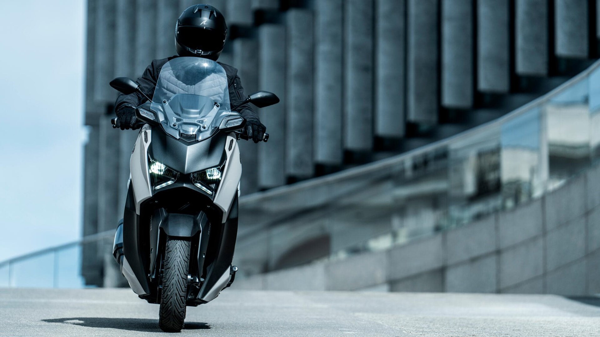 Yamaha XMAX 300 Tech MAX+