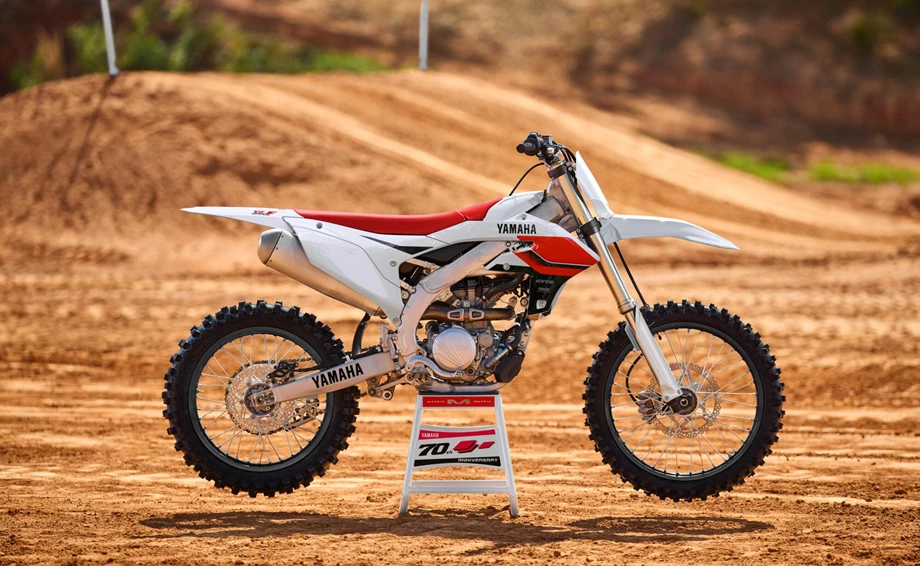 Yamaha YZ250F 70th Anniversary Edition Bild 5: Yamaha YZ250F 70th Anniversary Edition