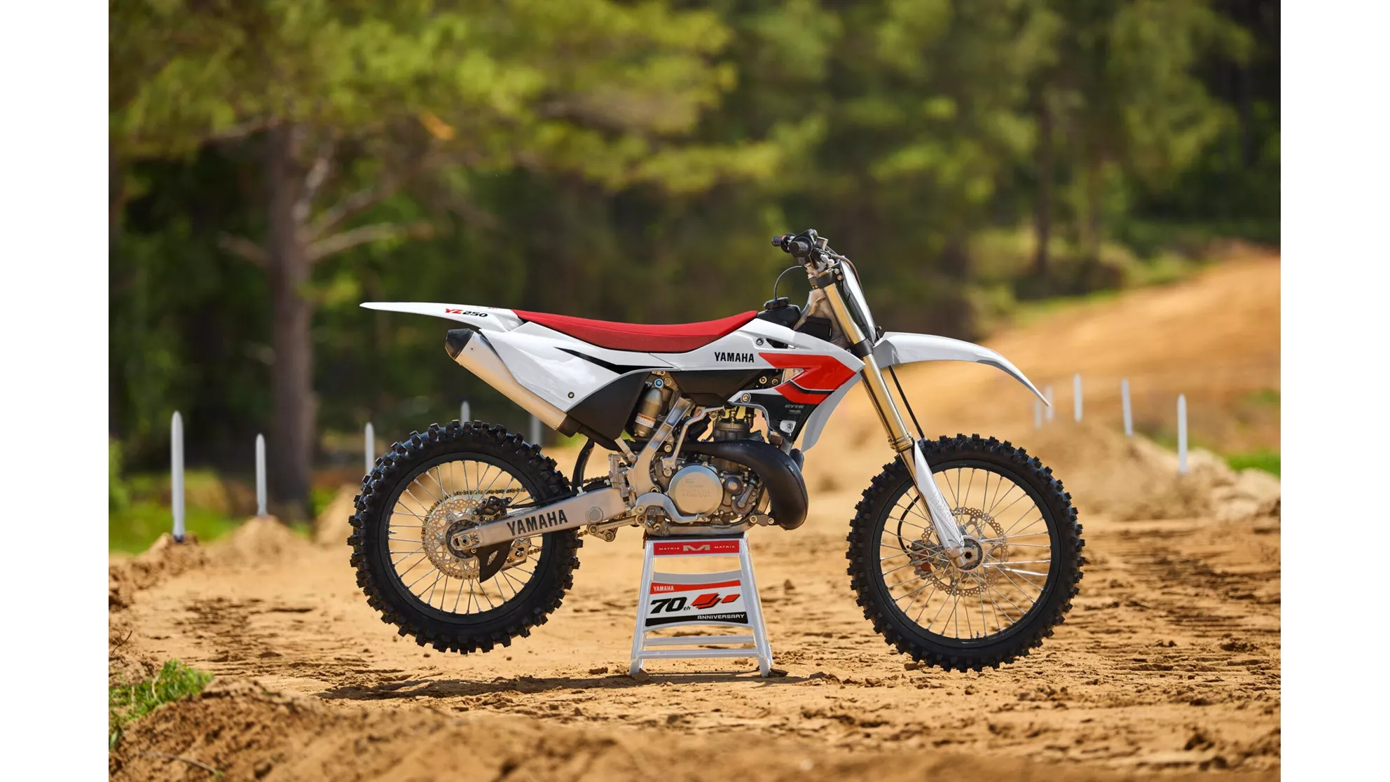 Yamaha YZ250LC 70th Anniversary Edition - Image 3 Yamaha YZ250LC 70th Anniversary Edition - Image 3