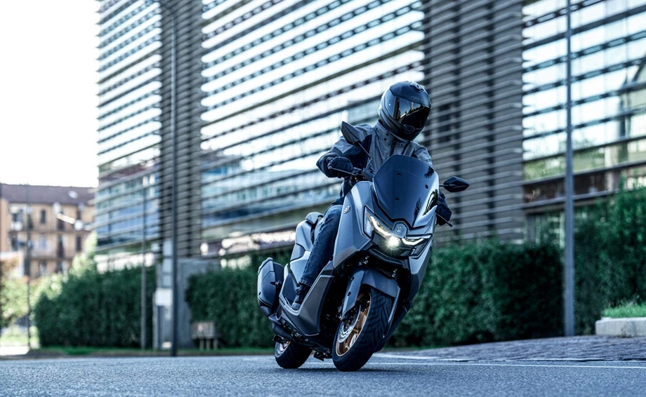 Yamaha NMAX 155 Tech MAX Bild 2: Yamaha NMAX 155 Tech MAX