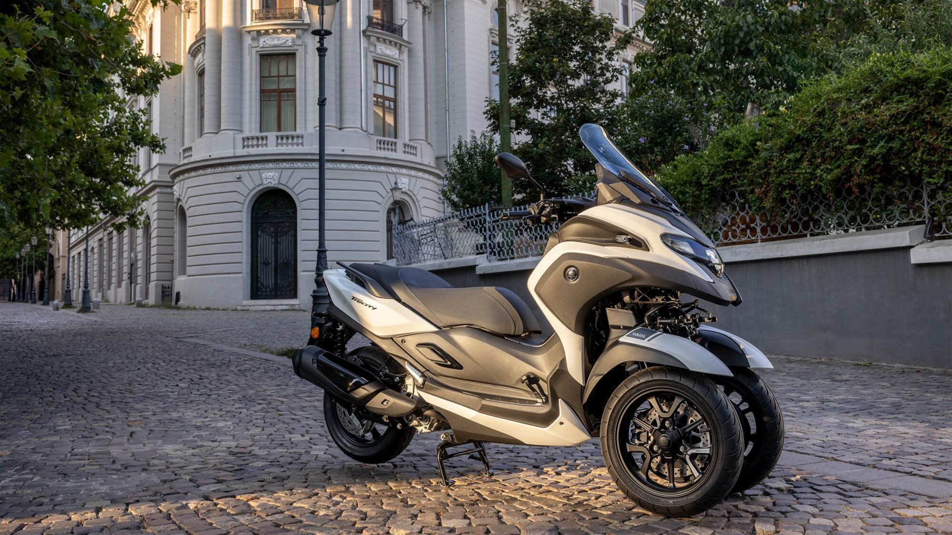 Yamaha Tricity 300 Airbag