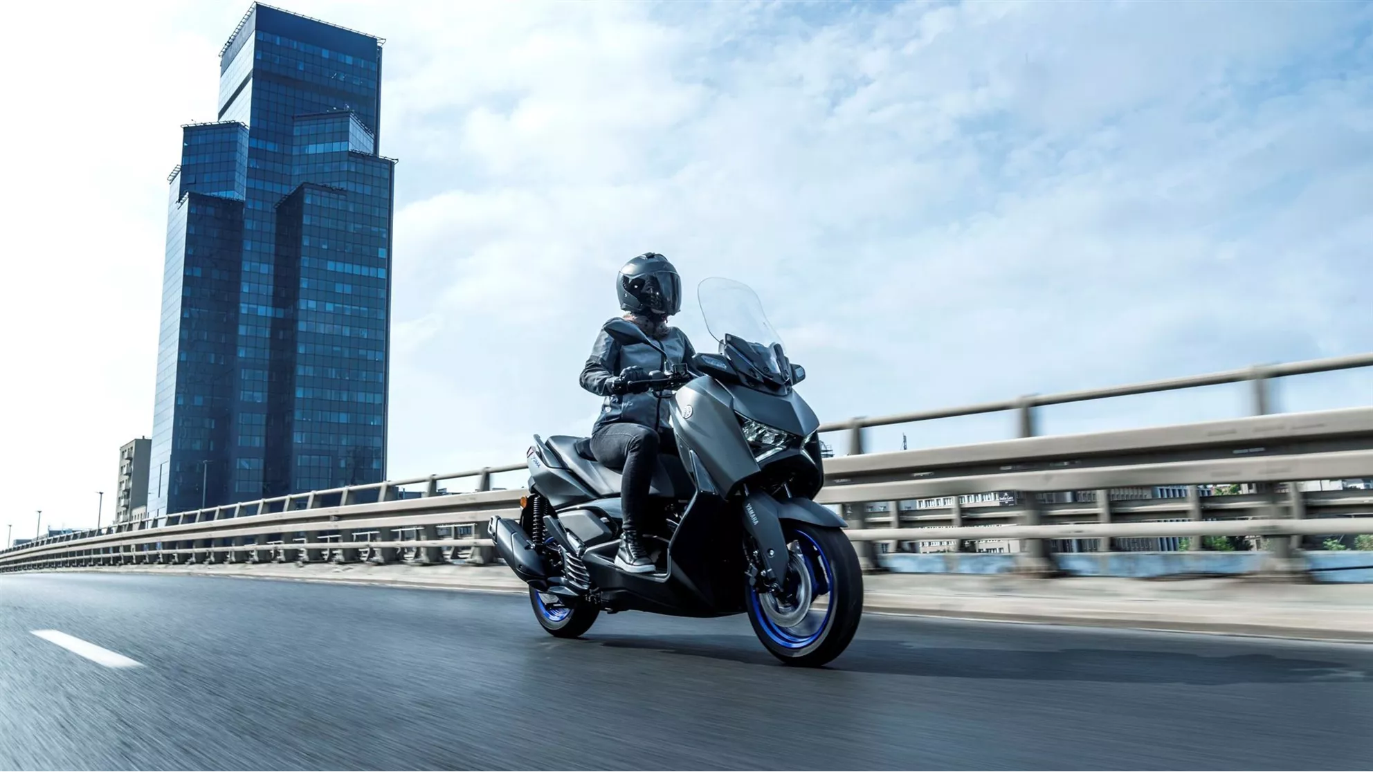 Yamaha XMAX 125 - Imagem 1 Yamaha XMAX 125 - Imagem 1