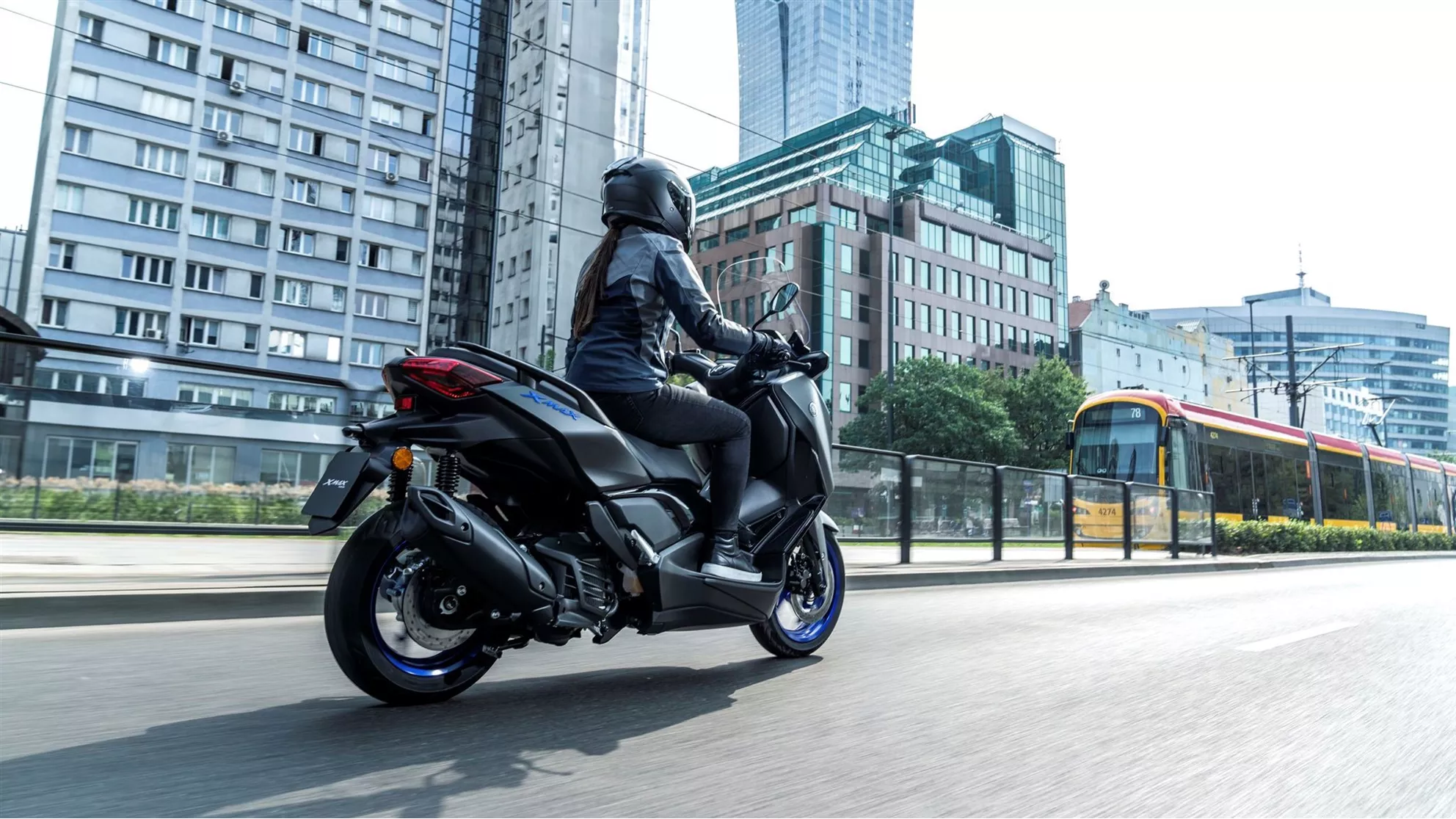 Yamaha XMAX 125 - Imagem 9 Yamaha XMAX 125 - Imagem 9