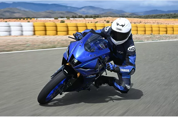 Smart R125 Yamaha YZF-R125 2017 vs Yamaha R125 2026