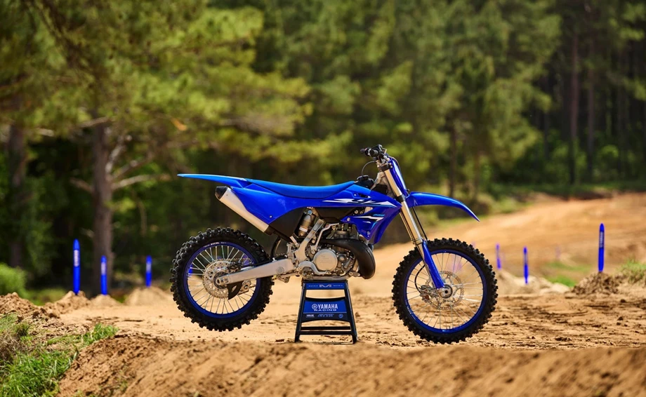Yamaha YZ250LC Bild 7: Yamaha YZ250LC