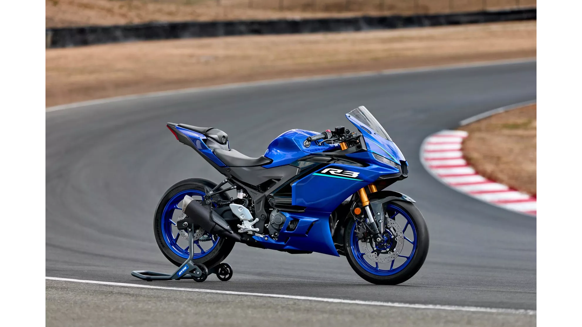 Yamaha R3 - Obrázek 1 Yamaha R3 - Obrázek 1