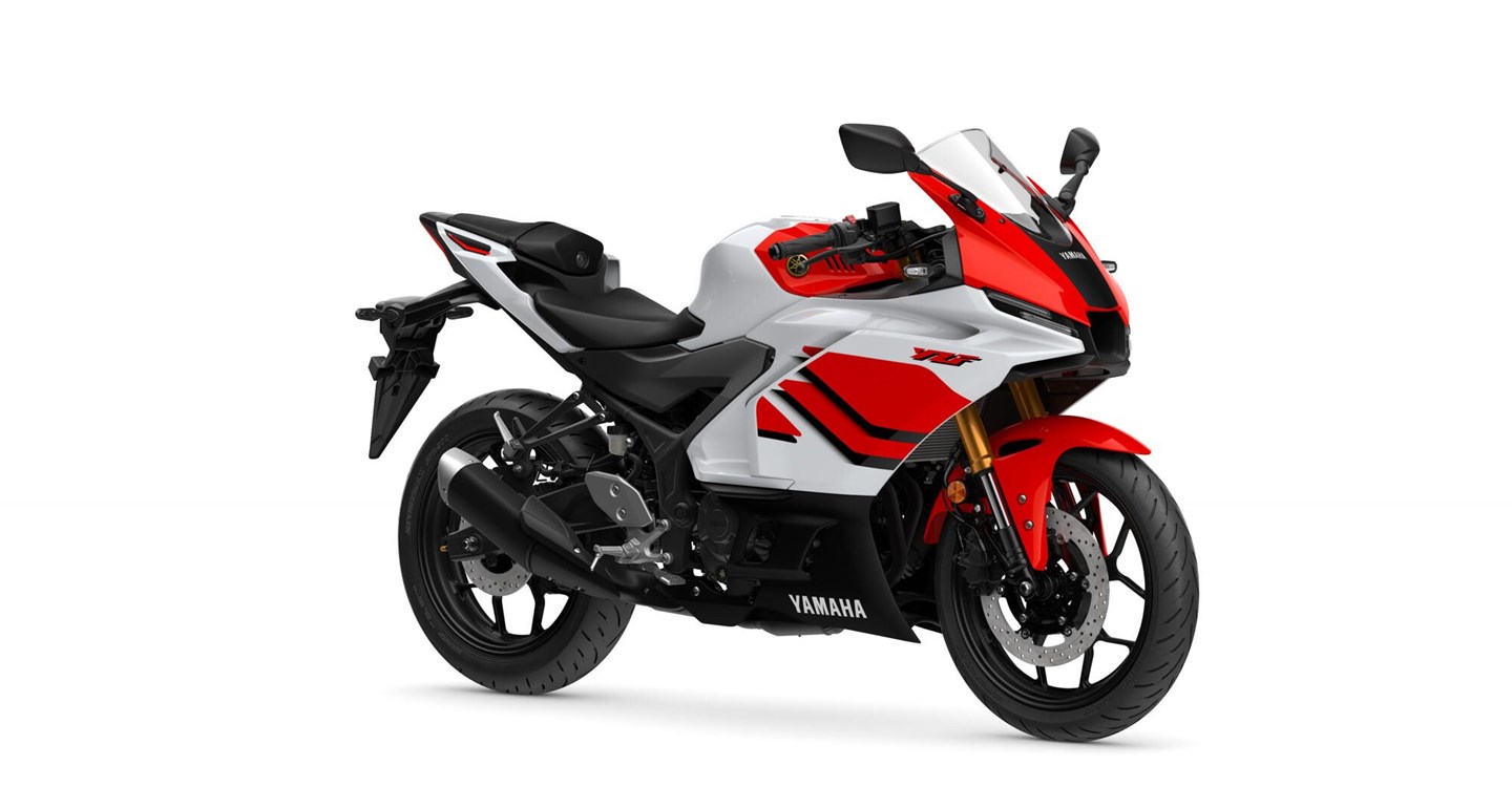 Yamaha R3