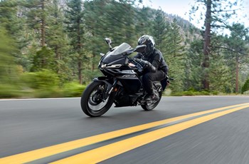 Yamaha R3 2026 - Bild 16