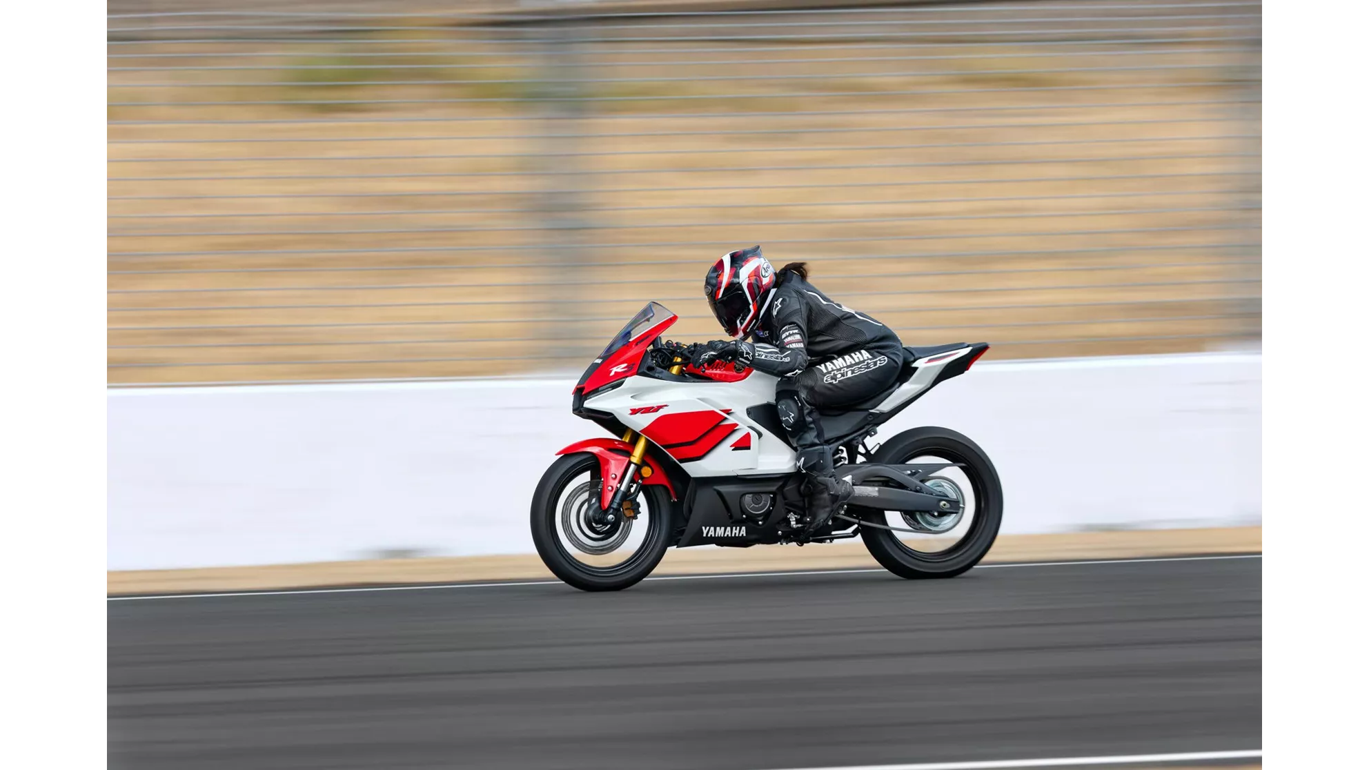 Yamaha R3 - Obrázek 7 Yamaha R3 - Obrázek 7