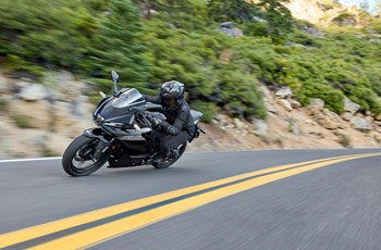 Yamaha R3 2026 - Bild 14