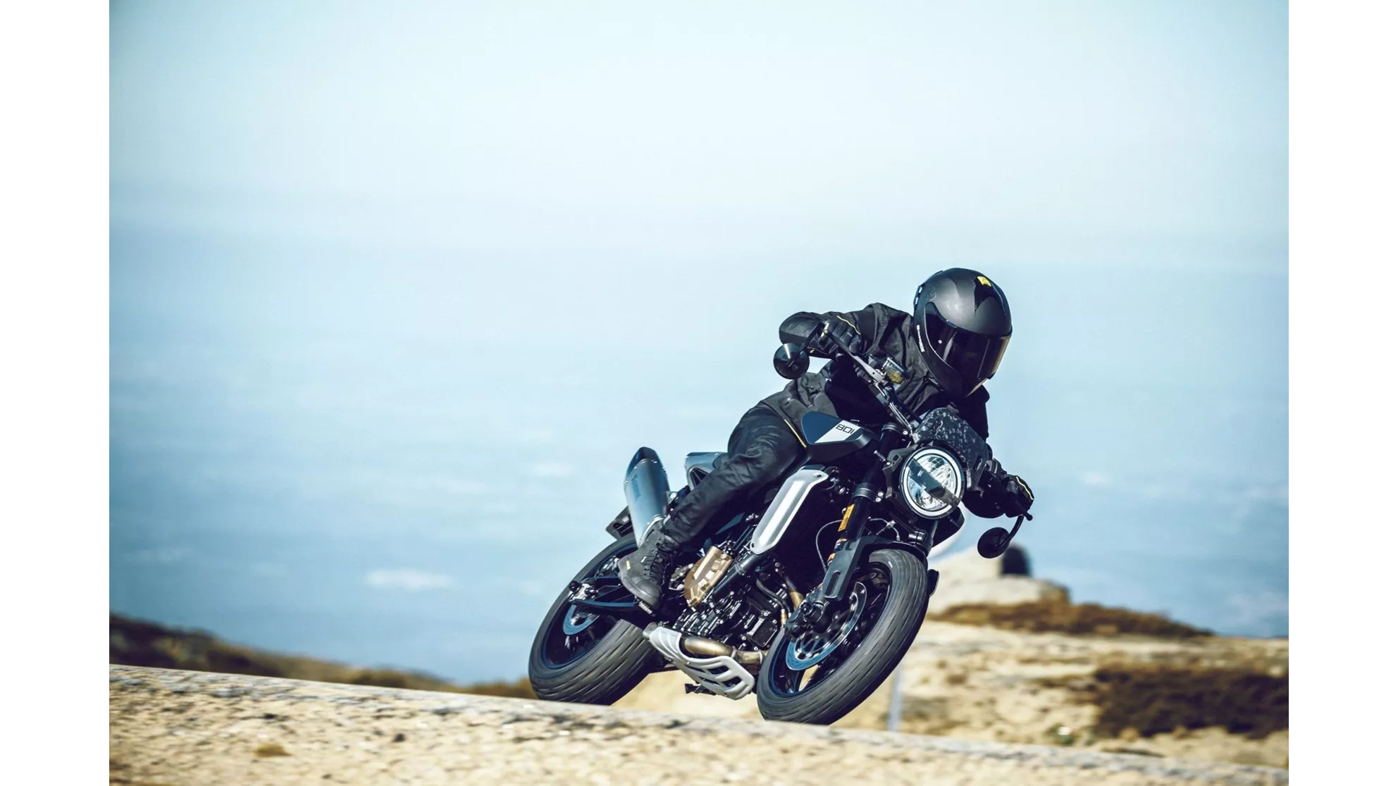 Husqvarna Svartpilen 801 - Imagem 1 Husqvarna Svartpilen 801 - Imagem 1
