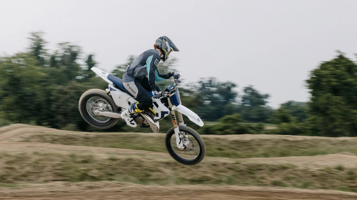 Husqvarna TC 250 Bild 3: Husqvarna TC 250