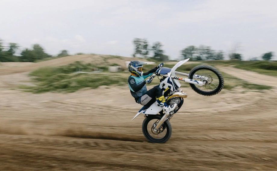 Husqvarna TC 250 Bild 4: Husqvarna TC 250