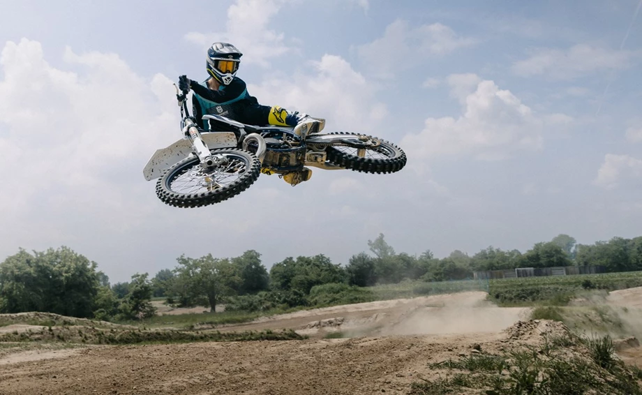 Husqvarna TC 250 Bild 6: Husqvarna TC 250