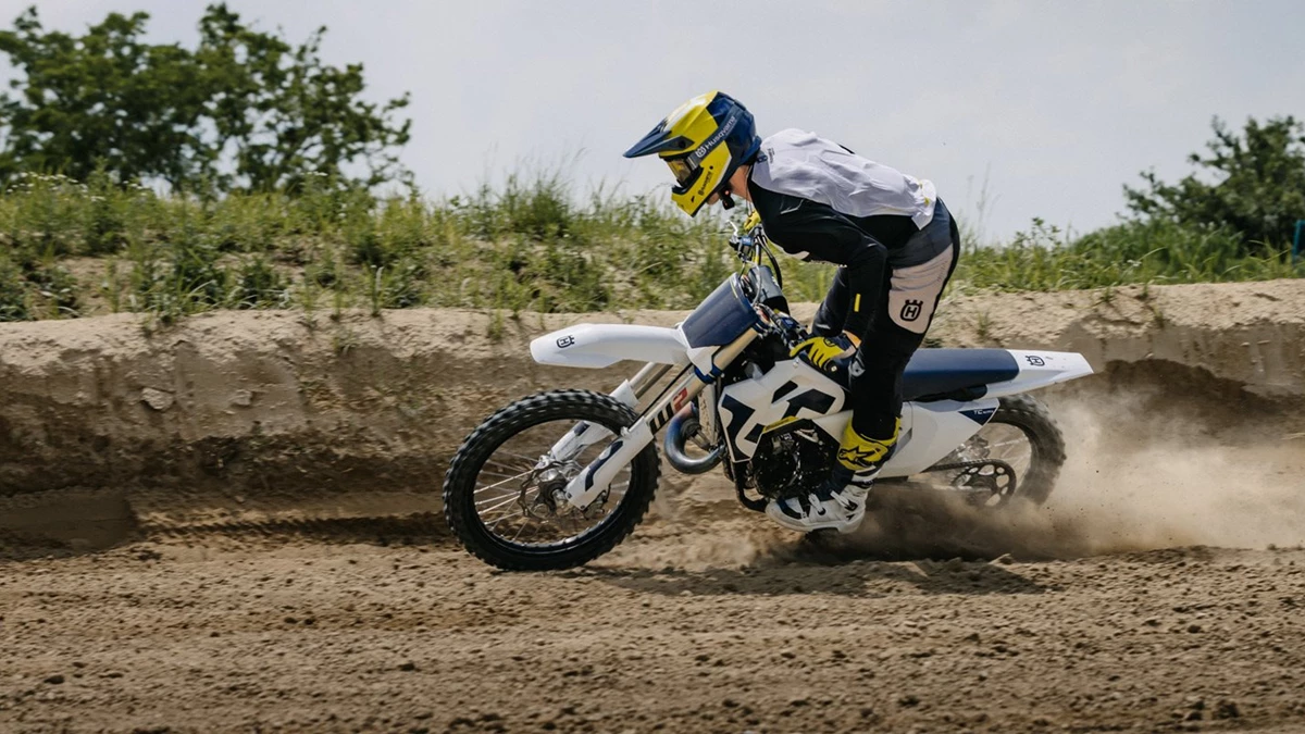 Husqvarna TC 125 Bild 2: Husqvarna TC 125