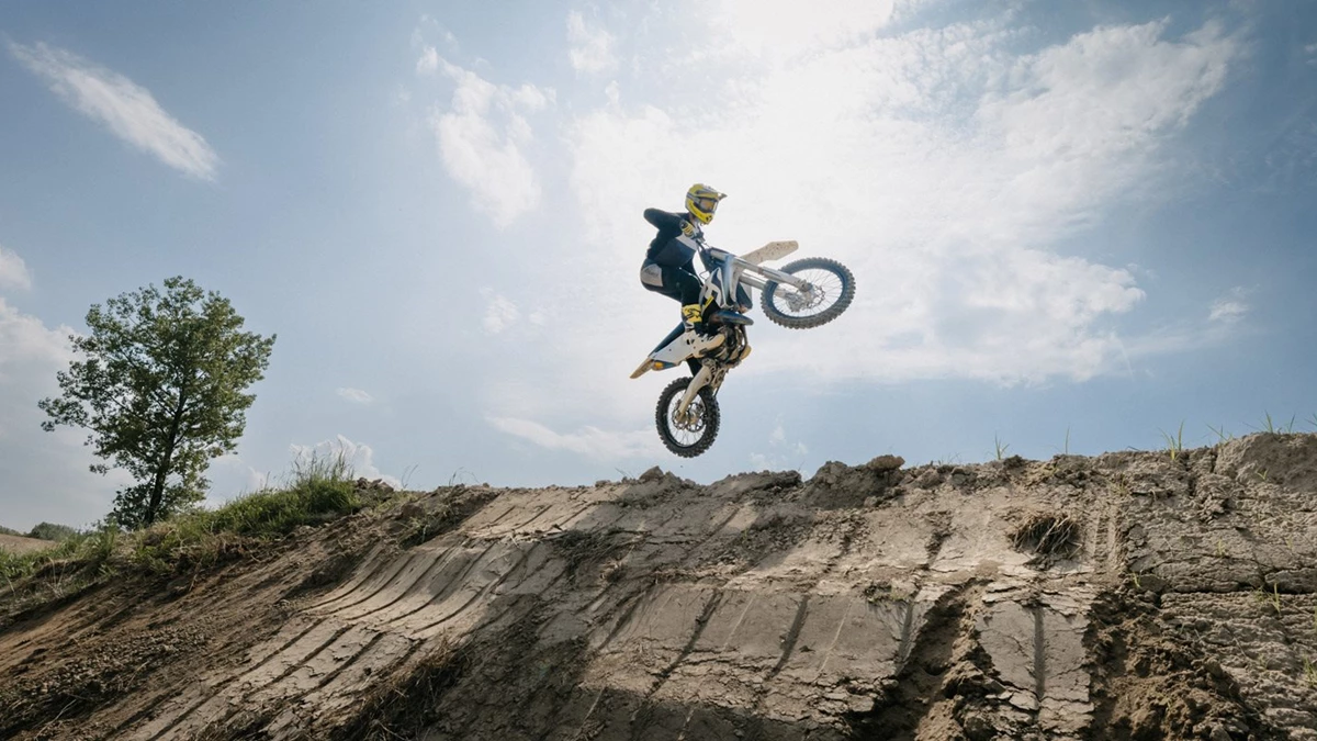 Husqvarna TC 125 Bild 5: Husqvarna TC 125