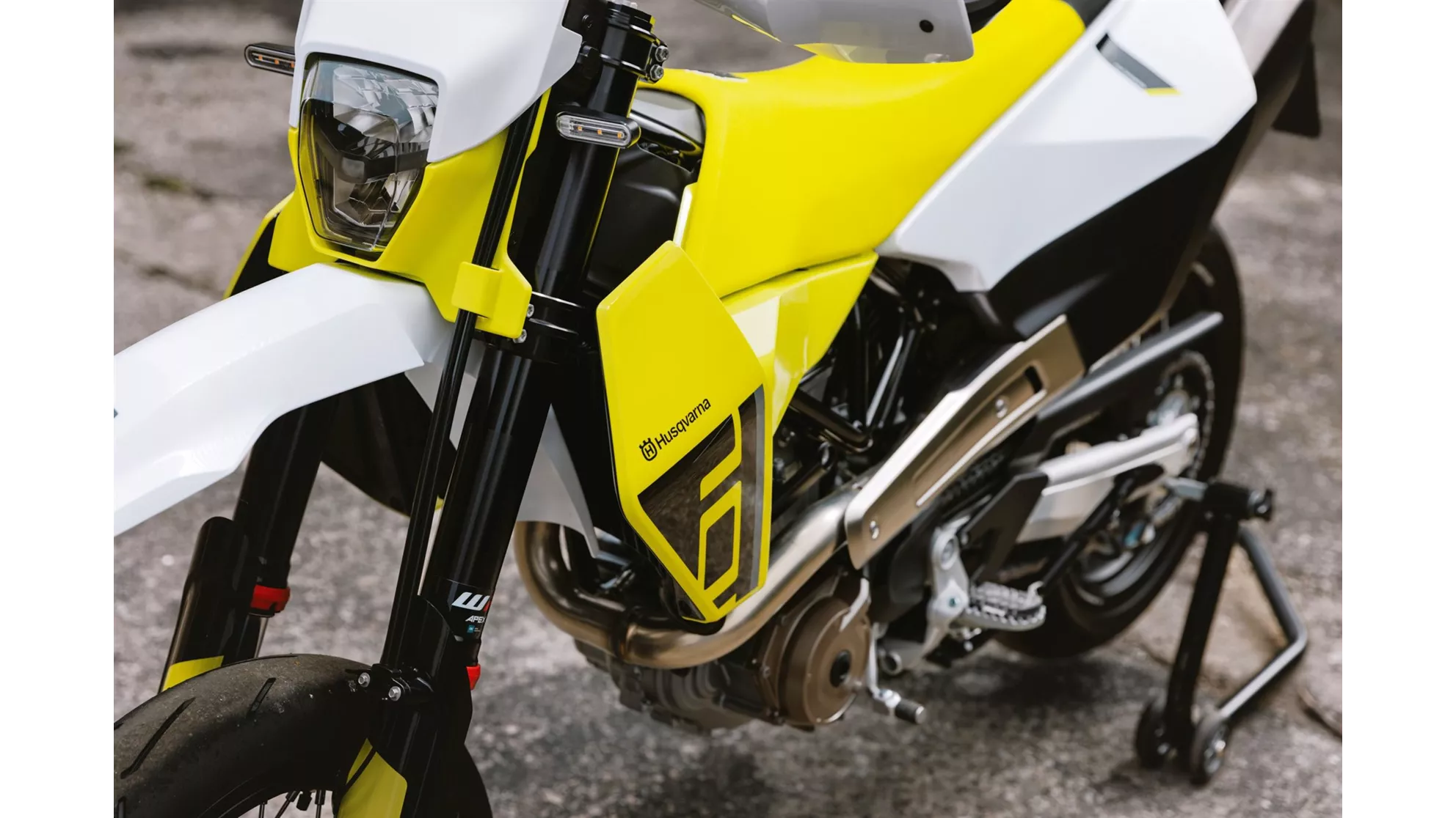 Husqvarna 701 Supermoto 2026 - Image 24 Husqvarna 701 Supermoto 2026 - Image 24