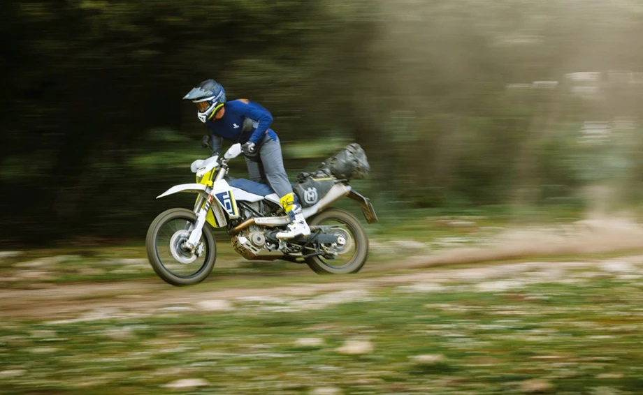 Husqvarna 701 Enduro Bild 2: Husqvarna 701 Enduro