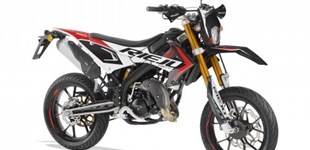 Rieju MRT Racing 50 2018 vs Rieju MRT 50 SM PRO 2026