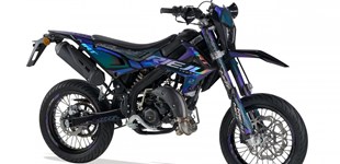 Rieju MRT 50 SM 2026 vs Rieju MRT 50 SM Trophy Mirage 2026