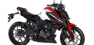 Rieju NKD 125 2026 vs Honda CB125R 2021
