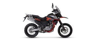 SWM Superdual T 2026 vs CFMOTO 450MT 2024