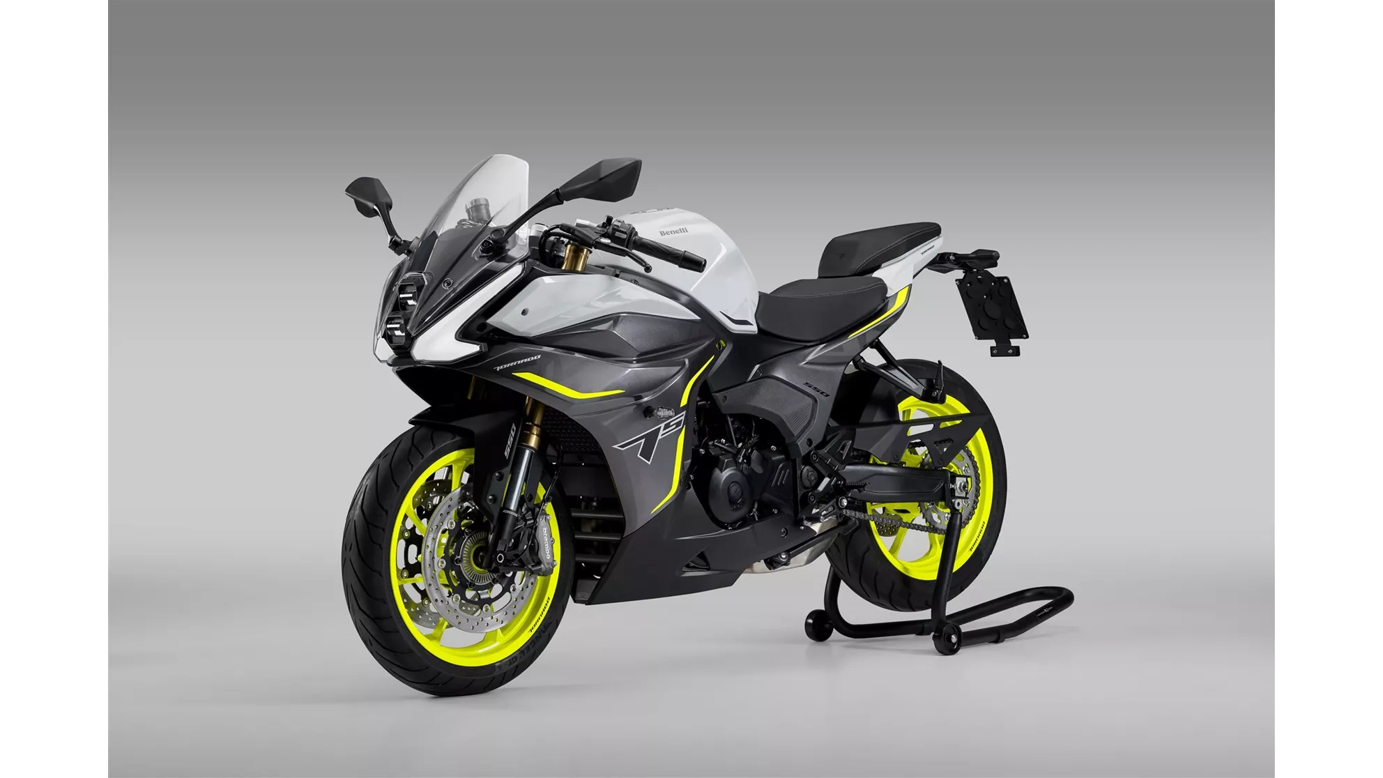 Benelli Tornado 550 - Image 5 Benelli Tornado 550 - Image 5