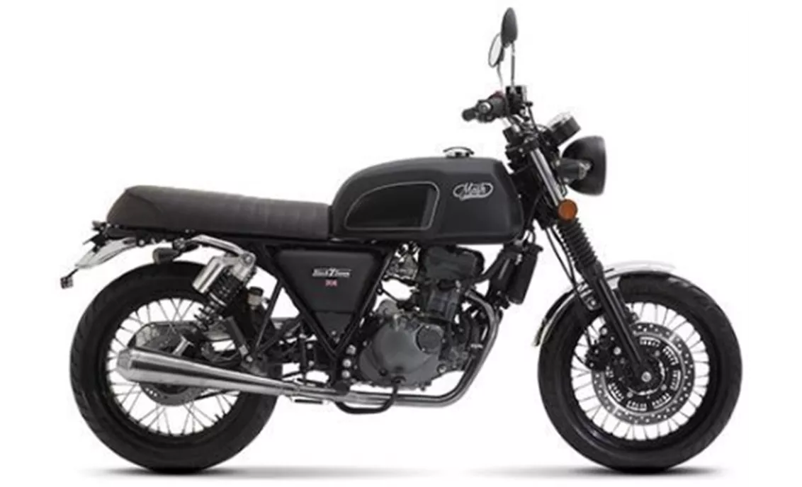 Color Masher Mash Black Seven 2019 vs Mash Black Seven 2026