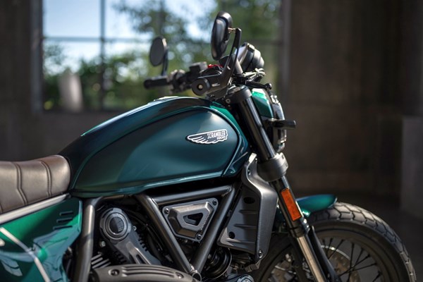Ducati Scrambler Nightshift () - Bild 3
