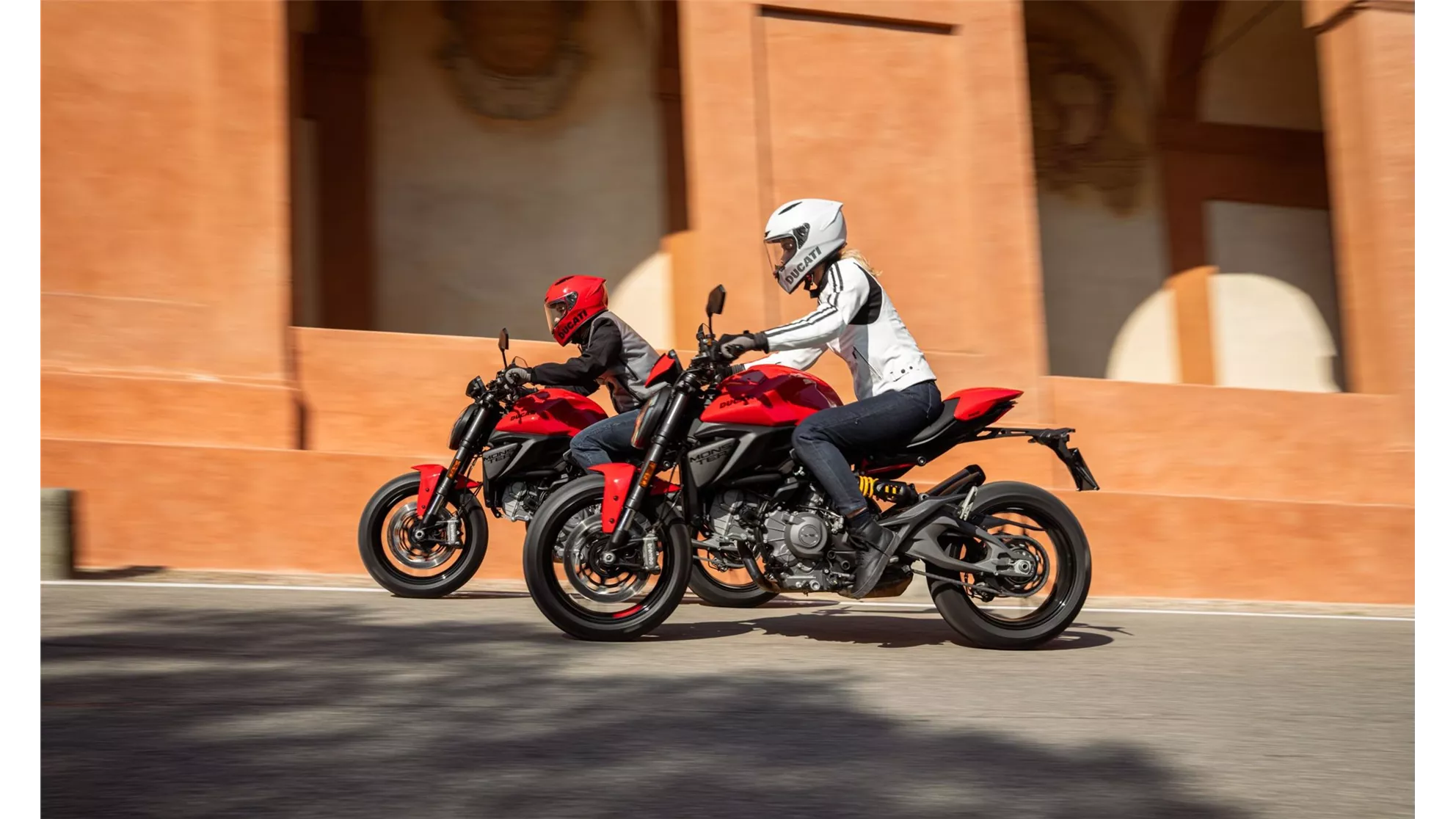 Ducati Monster + - Bild 10 Ducati Monster + - Bild 10