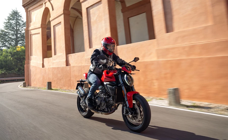 Ducati Monster + Bild 13: Ducati Monster +