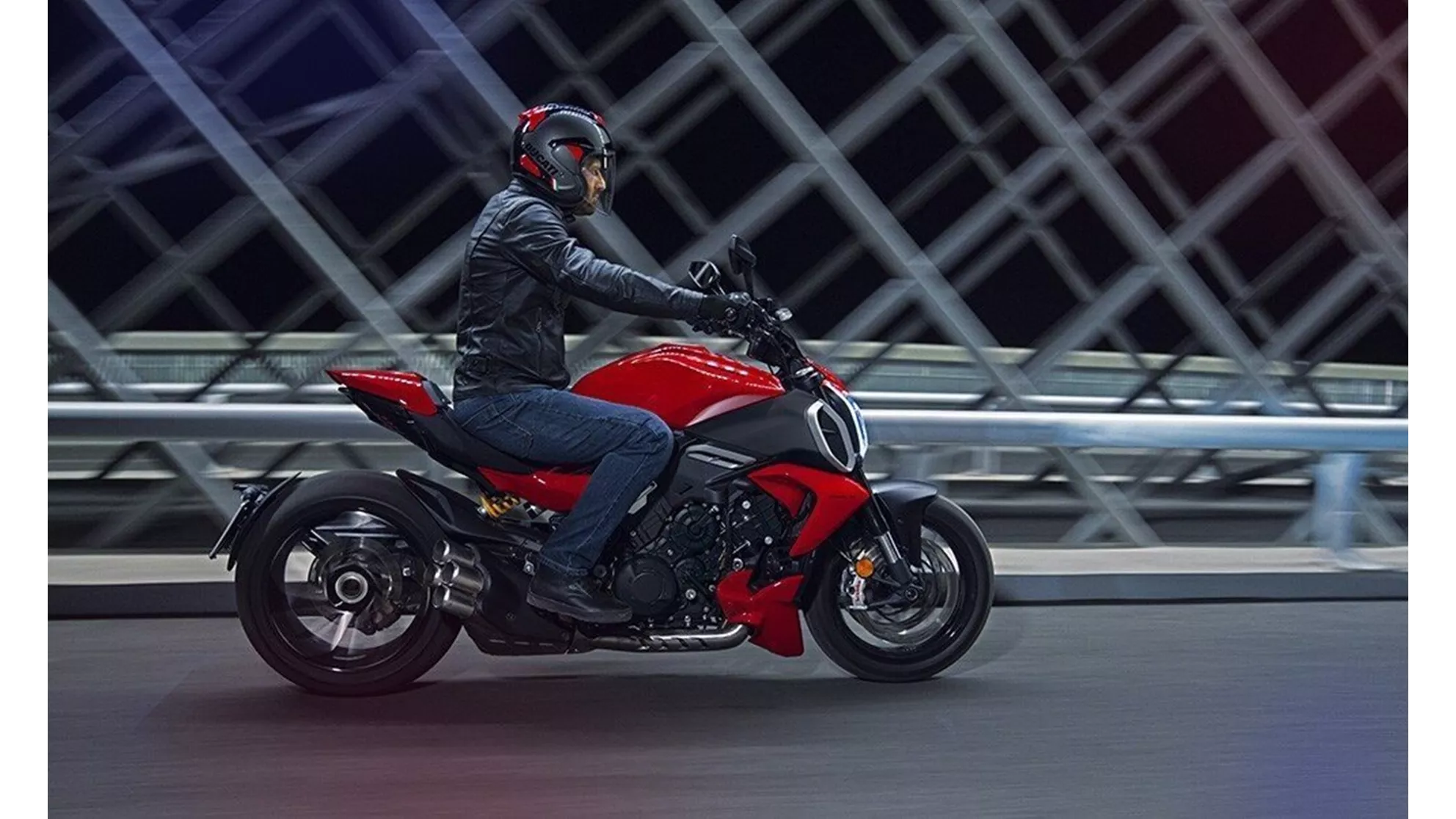 Ducati Diavel V4 - Kép 7 Ducati Diavel V4 - Kép 7