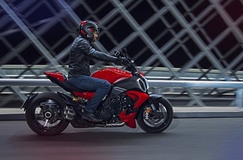 Ducati Diavel V4 2026 - Bild 9