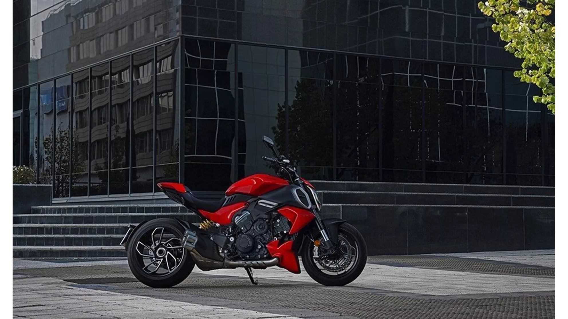 Ducati Diavel V4 - Kép 8 Ducati Diavel V4 - Kép 8