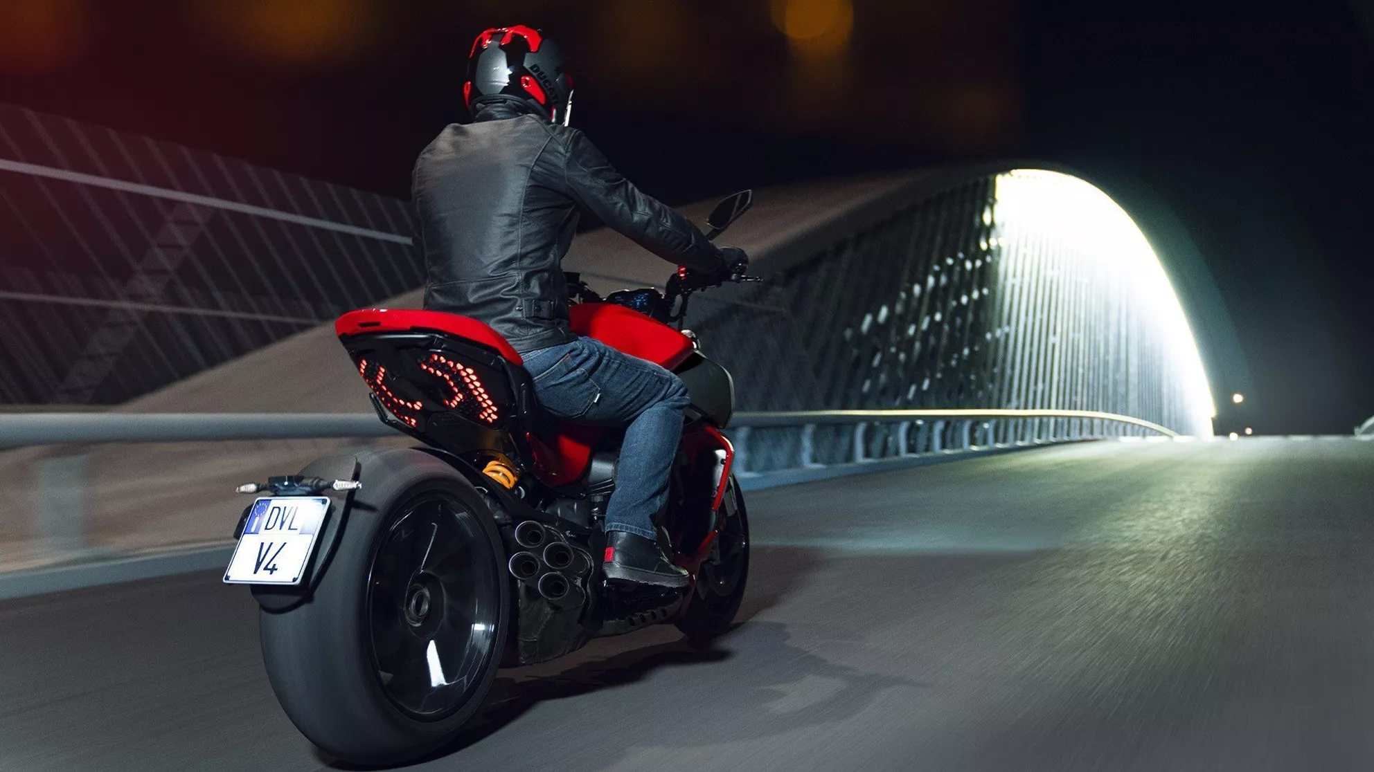 Ducati Diavel V4 - Kép 13 Ducati Diavel V4 - Kép 13