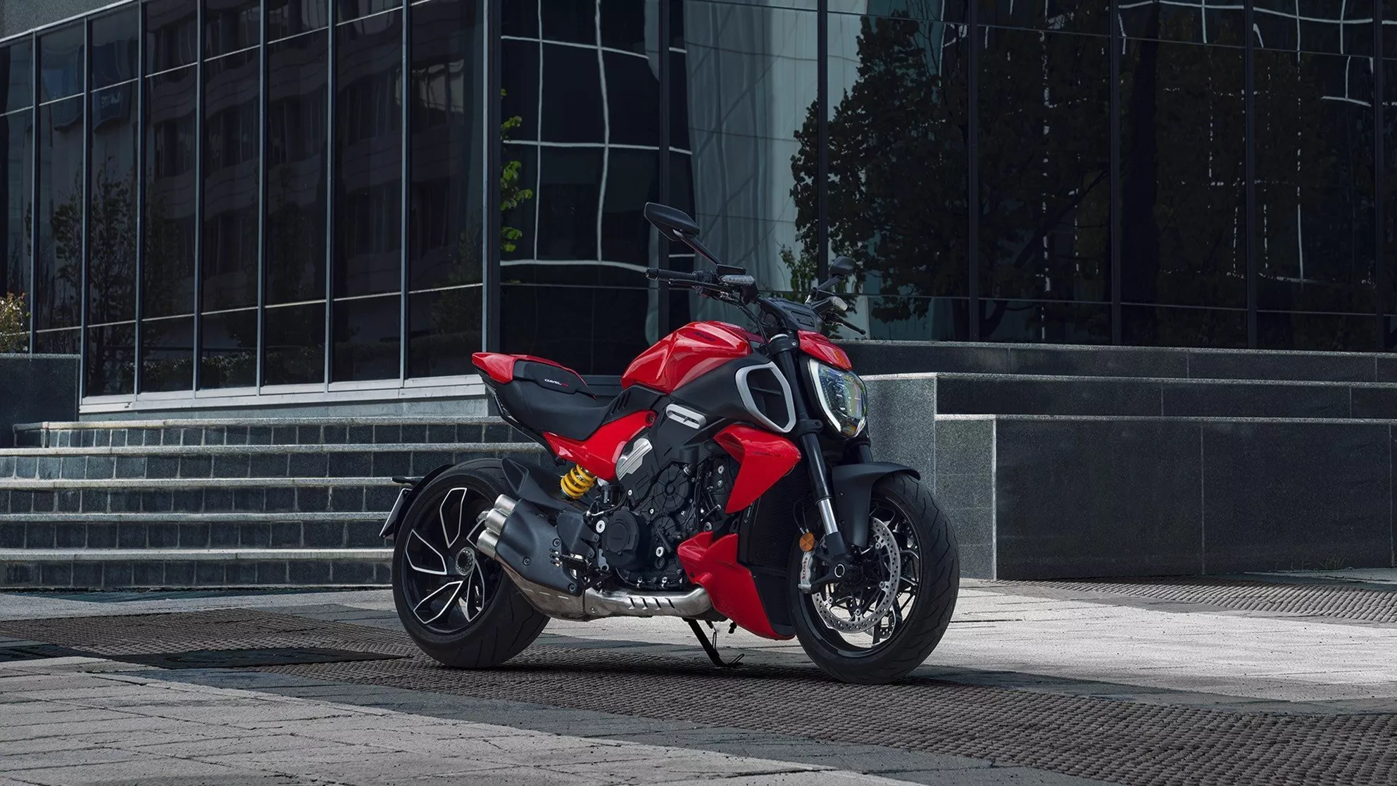 Ducati Diavel V4 - Kép 14 Ducati Diavel V4 - Kép 14