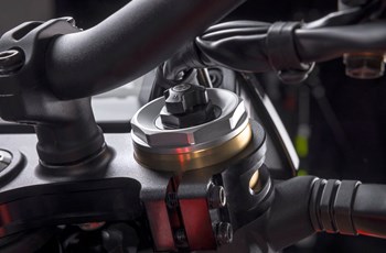 Ducati Hypermotard 698 Mono RVE 2026 - Immagine 13