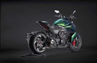 Ducati Diavel for Bentley 2026 - Bild 5
