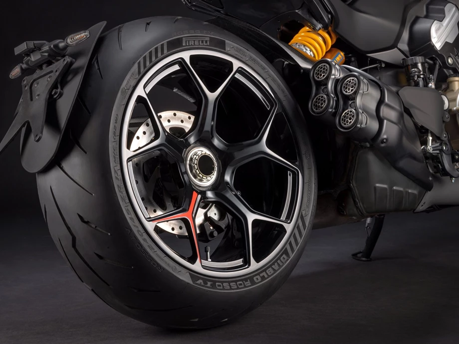 Ducati Diavel V4 RS Bild 6: Ducati Diavel V4 RS