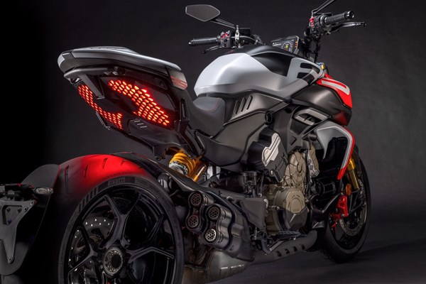 Ducati Diavel V4 RS () - Bild 8