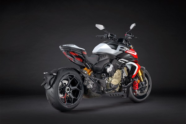 Ducati Diavel V4 RS () - Bild 9