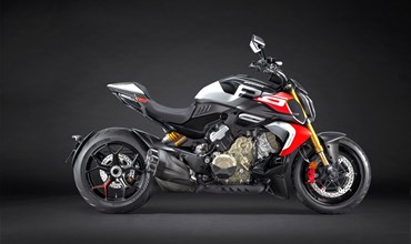 Ducati Diavel V4 RS 