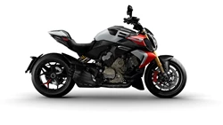 Ducati Diavel V4 RS 2026