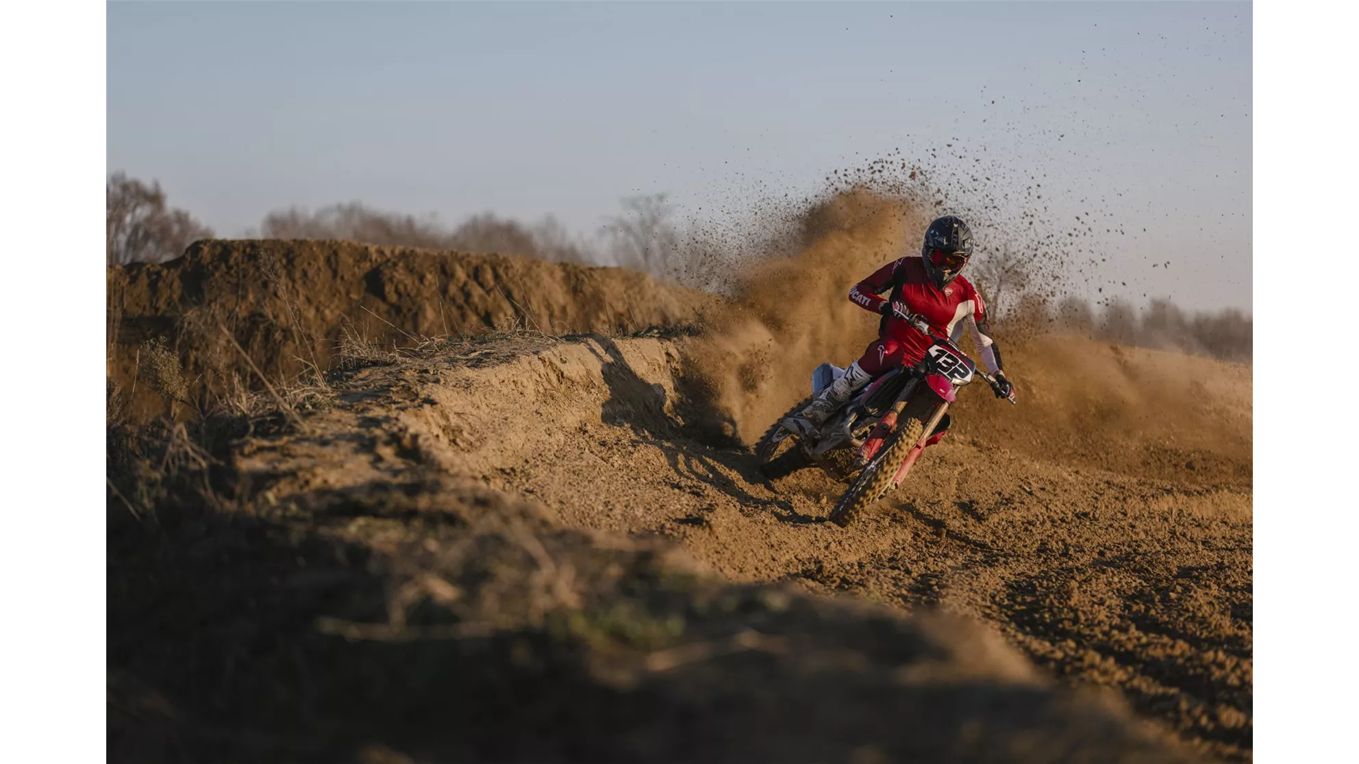 Ducati Desmo450 MX Factory 2026 - Imagem 84 Ducati Desmo450 MX Factory 2026 - Imagem 84