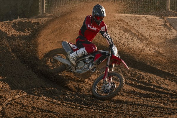 Ducati Desmo450 MX Factory () - Bild 7