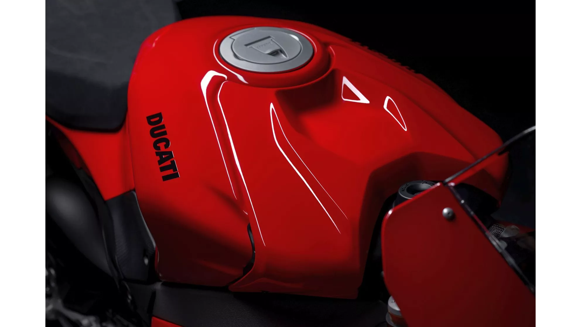 Ducati Panigale V4 - Image 1 Ducati Panigale V4 - Image 1